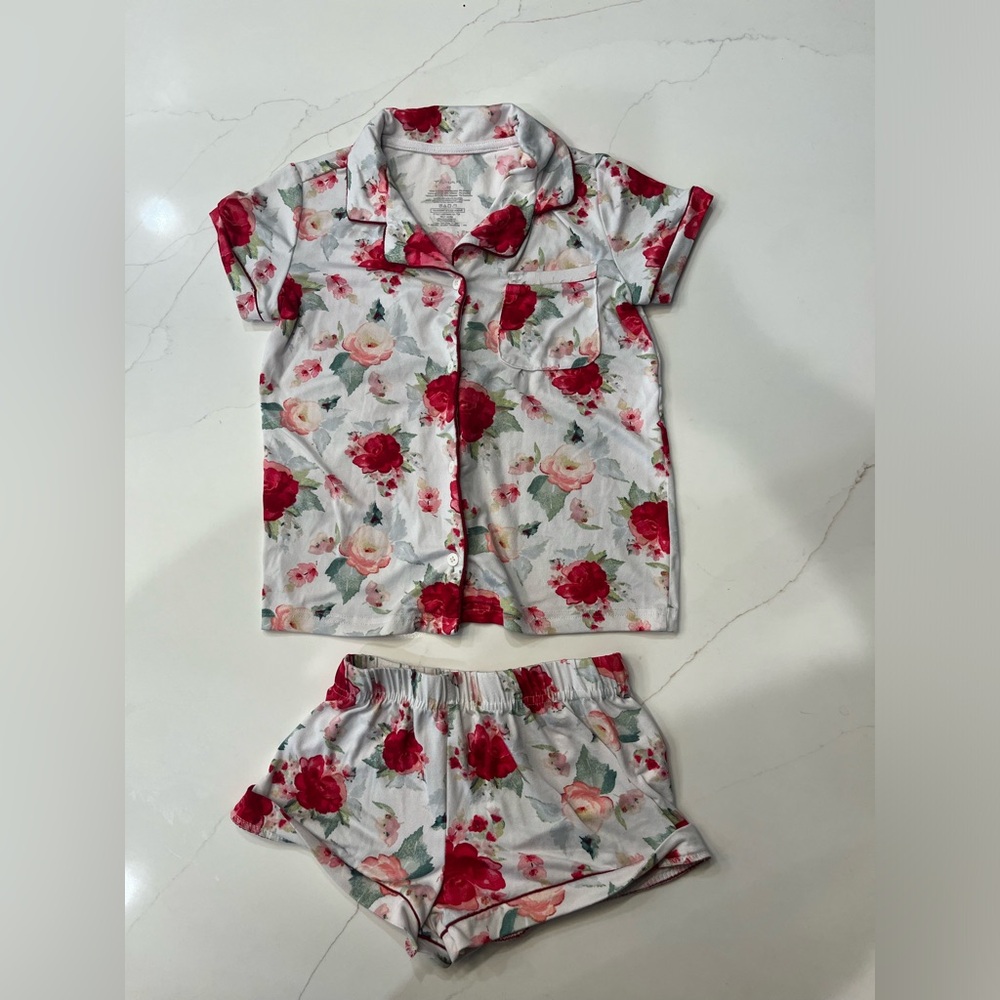 Tahari Girls Size 5/6 Short Sleeve Pajama Set